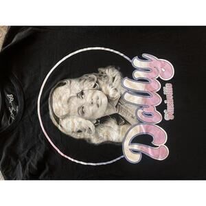 Dolly Tee